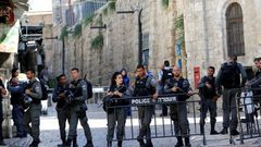 الاحتلال يواصل تشديد إجراءاته العسكرية بالقدس