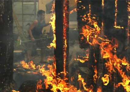 كالفورنيا تشتعل وعشرات القتلى والمفقودين