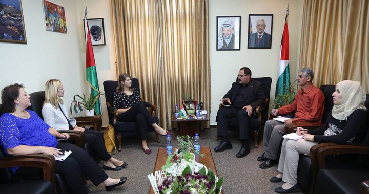 "صيدم" يستقبل المعلمة الأولى على أمريكا للعام 2017