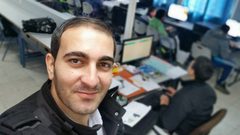 قلقيلية.. سعيد عرباس يتوج نجاحه بأرفع جائزتين