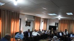 طبيلة يجتمع بكافة أركان وزارة المواصلات فور وصوله للقطاع(صور)