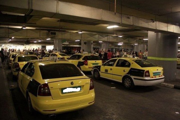 "ع الطريق" ... من يضع حداً لتجاوزات "الأصفر" في نابلس؟