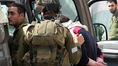 القدس: اعتقال طفل بزعم رشق الحجارة