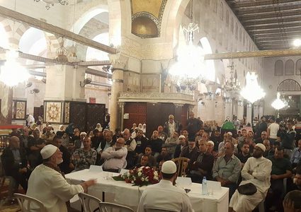 تفاصيل اعتقال مقدسيين من داخل المسجد الأقصى