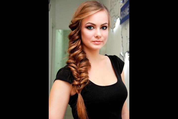 أفكار لتسريحات شعر عصرية وعملية