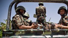 "أنصار الله" تهدد الإمارات بقذائف صاروخية