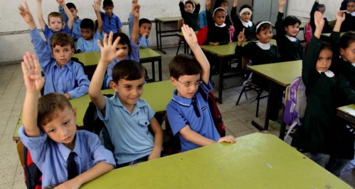 بمشاركة رئيس الوزراء نابلس تحتفي بافتتاح (13) مدرسة