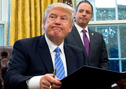 اتصل ليعزيها بمقتل زوجها.. فنسي اسمه!