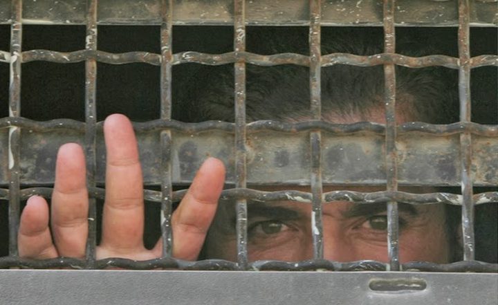 أربعة أسرى يدخلون أعواماً جديدة بالأسر
