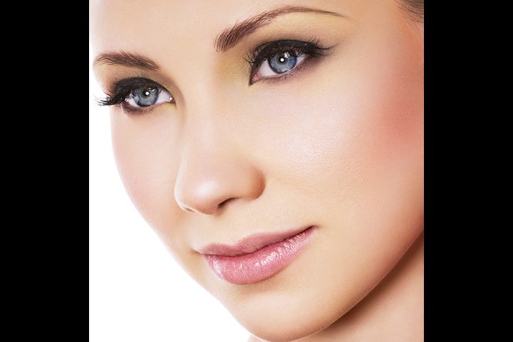 حيل مخفية في الماكياج تغير إطلالتك