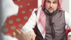 إعلامي سعودي يقتل زوجته ويصيب شقيقتها بسبب خلاف