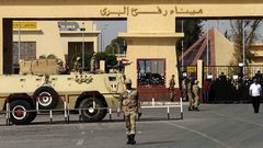 انفراجة معبر رفح ...هل غدت قاب قوسين أو أدنى؟