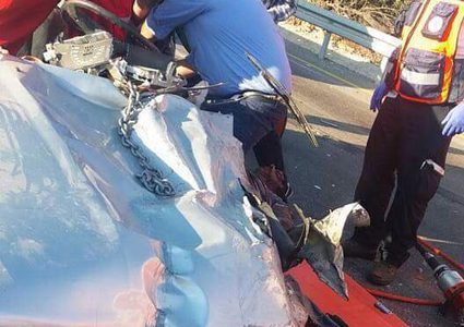 إصابة ثلاثة مواطنين بحادث سير في نابلس