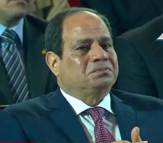 ناشطة عراقية تبكي السيسي لبيعها في سوق النخاسة من قبل داعش "فيديو"