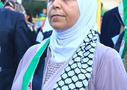 حرب لـ"النجاح: المزاودات محاولة للخروج من مأزق داخلي