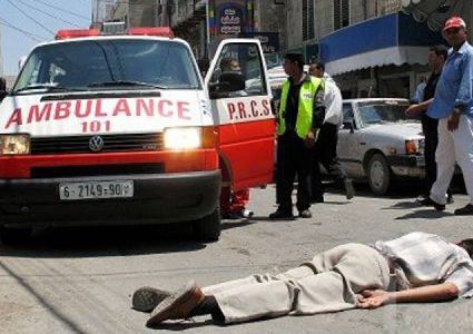 بالصور: إصابة ثلاثة مواطنين بحادث سير في نابلس