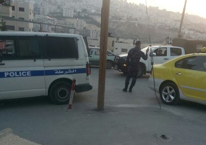 بالصور: وقوع شجار عائلي في نابلس