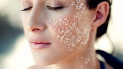 وصفة طبيعية للعناية بالبشرة وتبييض الجسم