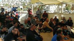 صلاة الجمعة في خيمة الاعتصام بسلوان رفضاً لقرارات الهدم
