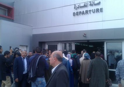 الغزّيُون يُعربون عن ارتياحهم بالسفر في ظل ادارة حكومة الوفاق للمعابر