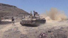 الجيش اليمني يتقدم نحو أرحب بغطاء جوي من التحالف