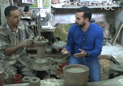 كيفية صناعة الفخار (فيديو)