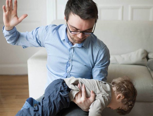 توقفوا عن ضرب الأطفال على أردافهم لهذه الأسباب