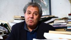 في تشرين أشعر أنني أحبك
