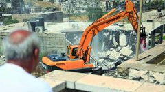الاحتلال يهدم منزلا في القدس