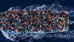 إنقاذ 500 شخص في مداهمات لمكافحة تهريب البشر
