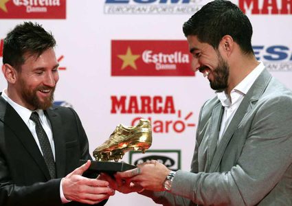 ميسي يعادل رونالدو في "الأحذية الذهبية"