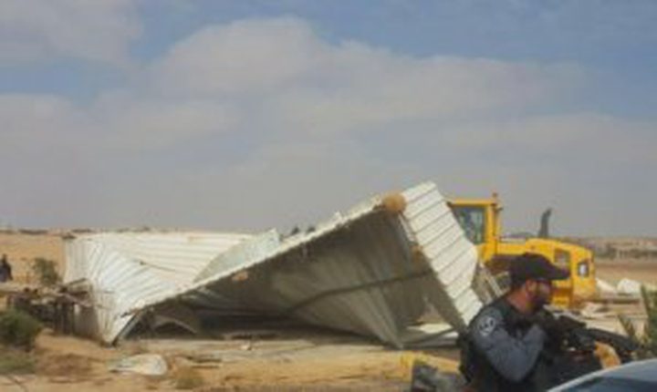 الاحتلال يمنع بيع مواد البناء لسكان القرى غير المعترف بها في النقب