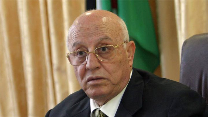 قريع يحذر من تداعيات اقتحام المستوطنين للمسجد الأقصى