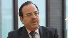 أبو مازن: نحن وأميركا.. مَنْ يعزل من؟؟