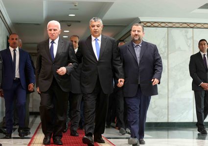 إعصار المصالحة يهدأ أمام تسونامي التراشق الإعلامي