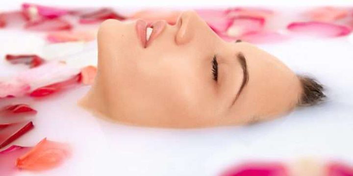 منتجات تجميلية طبيعية قهرت الزمن