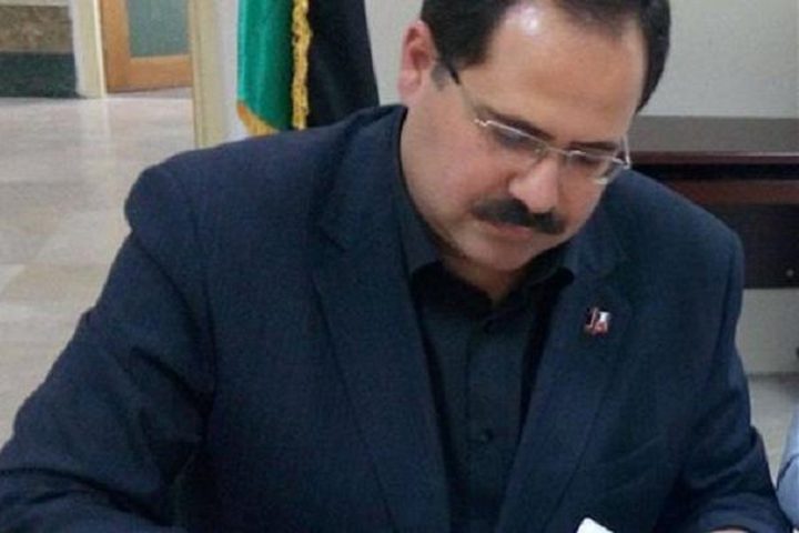 قرار بإعادة 313 موظفاً إلى عملهم في غزة