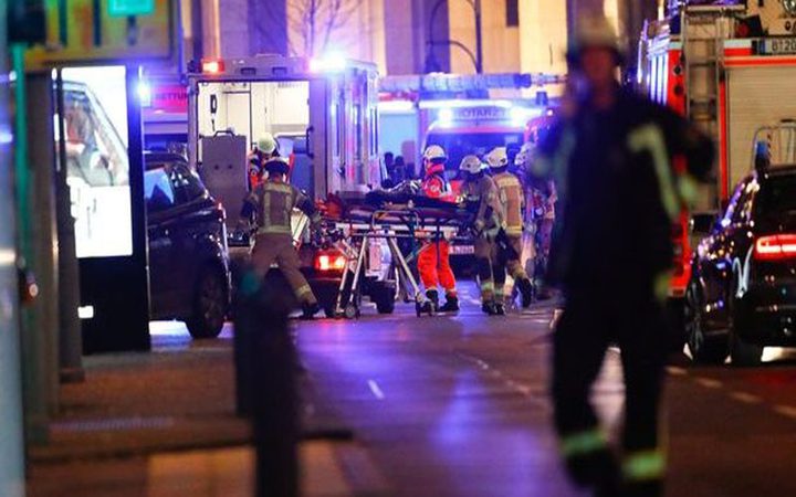 طعن رئيس بلدية ألمانية بسبب موقفه من "اللاجئين"