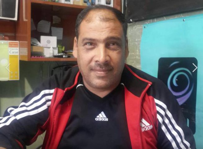 انتهاء أزمة تصريح إقامة مدرب شباب الخليل