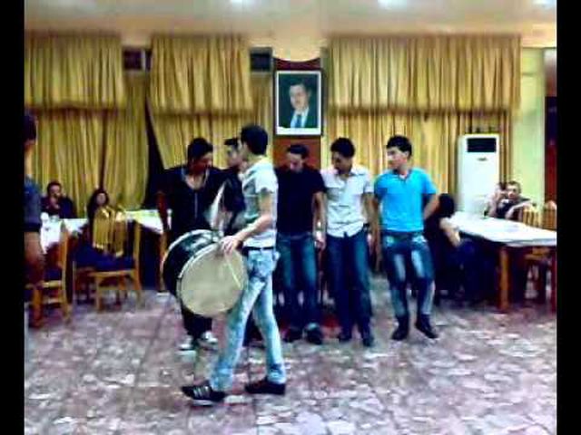 دبكة جماعية ضد الاحتلال في ساحة كوبنهاجن