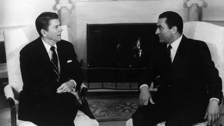 وثائق سرية: مبارك قبل توطين الفلسطينيين بمصر