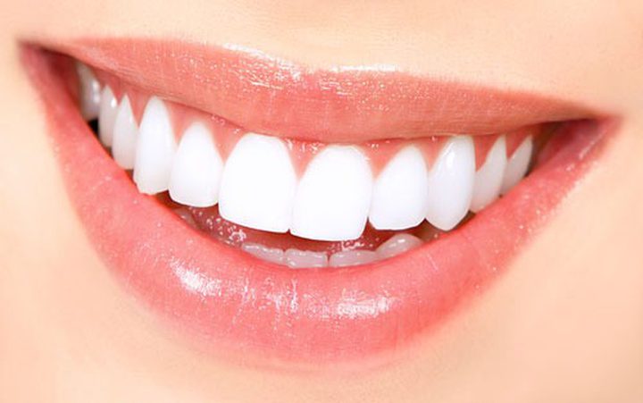 كيف تحصلين على ابتسامة براقة في يومين ؟
