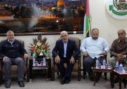 حماس تدعو الفصائل والقوى لاجتماع عاجل في غزة