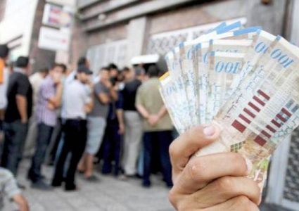 محلل سياسي: حماس أخرت الرواتب لتقول أنها لا تملك المال