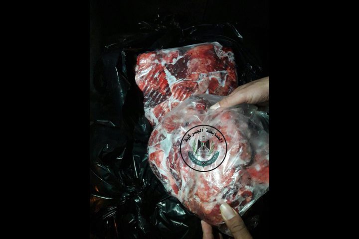 مصادرة لحوم فاسدة (صور)