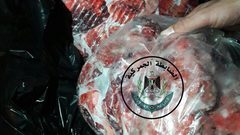 مصادرة لحوم فاسدة (صور)