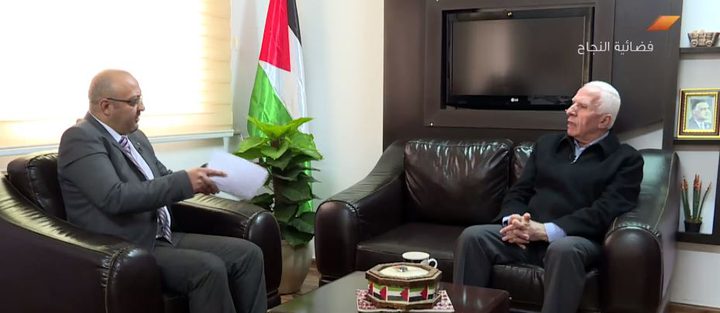 الأحمد: طلبنا من حماس تسليمنا سلاح السلطة ولا جواب ومن السابق لأوانه الحديث عن شكل الحكومة