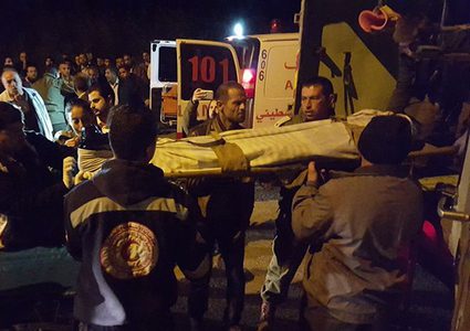 "فيديو" تسليم جثمان الشهيد عودة..وليبرمان يمتدح قاتله!