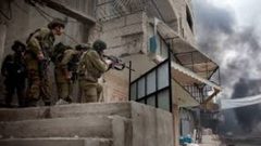 مخابرات الاحتلال تقتحم محل صرافة وسط القدس