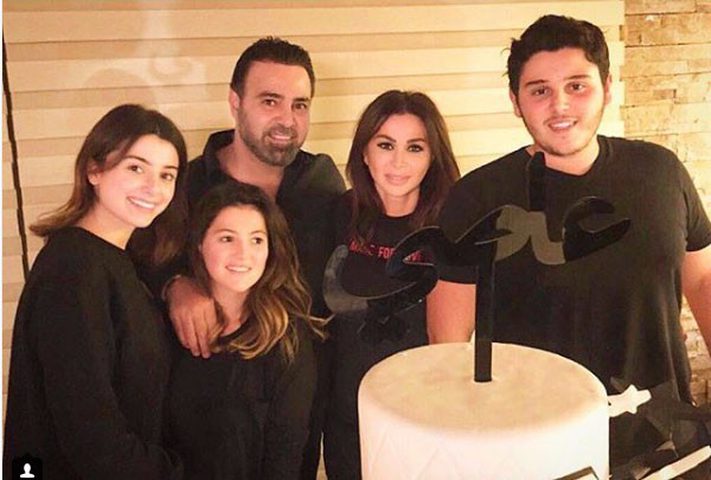 عاصي الحلاني يقيم مأدبة عشاء فاخرة إحتفالآ بعيد ميلاده